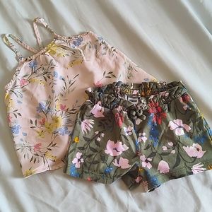 Floral Old Navy Tank & Shorts Size 12-18 months Summer Spring Vacation